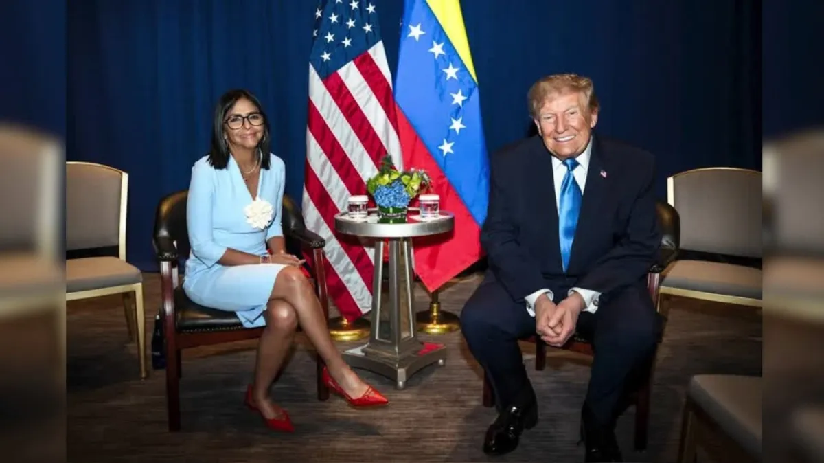 Reunião de Trump e Delcy Rodríguez gera revolta e protestos